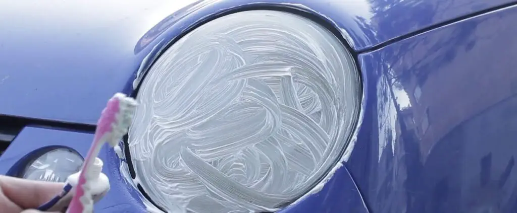 Use Toothpaste for clean car headlights