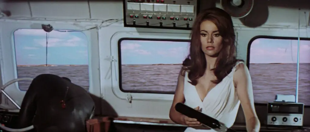 Bond Women-Domino Derval( Claudine Auger)- Thunderball 1965